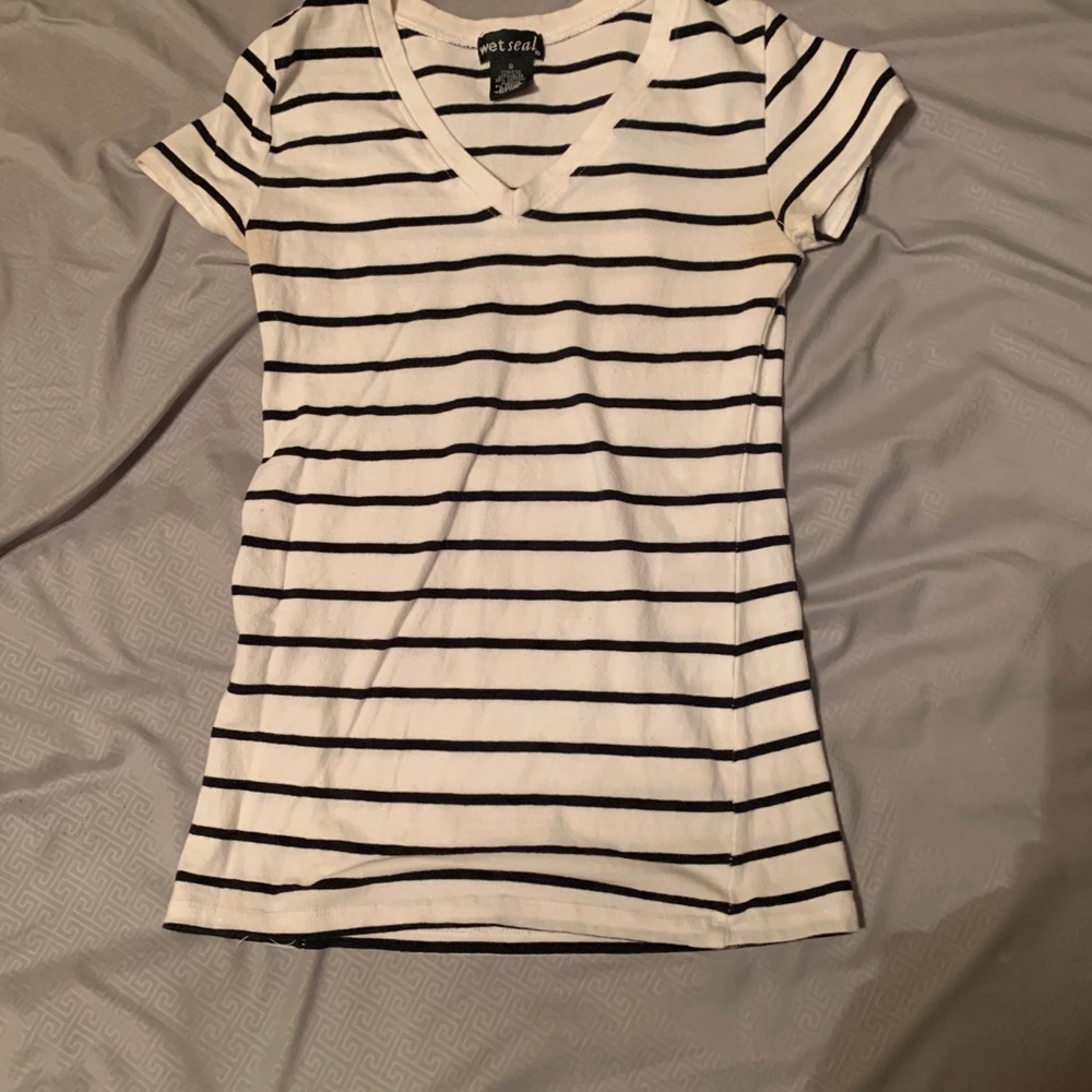 Wet seal shirt